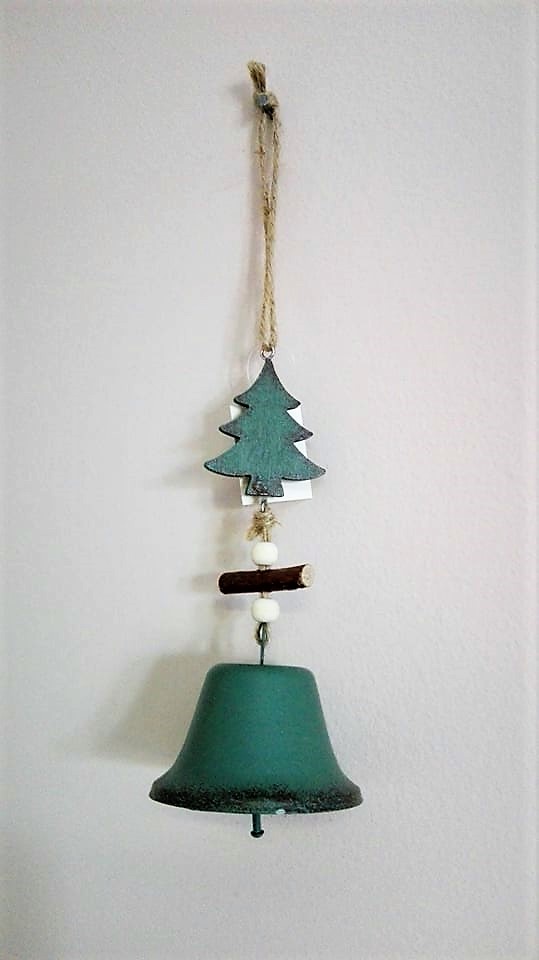 Vianočný zvonček zelený so stromčekom